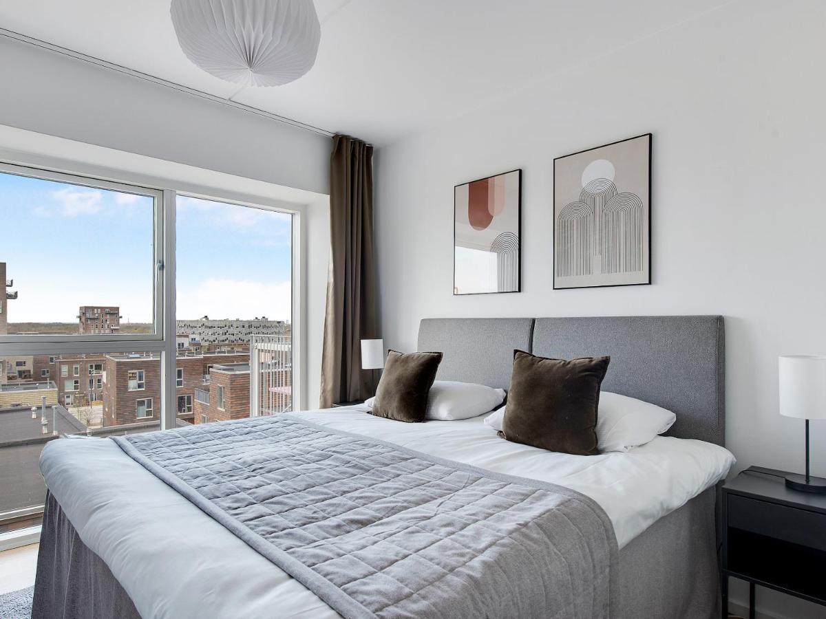 Appartement Sanders Arena - Chic Three-bedroom Close To Metro Station *