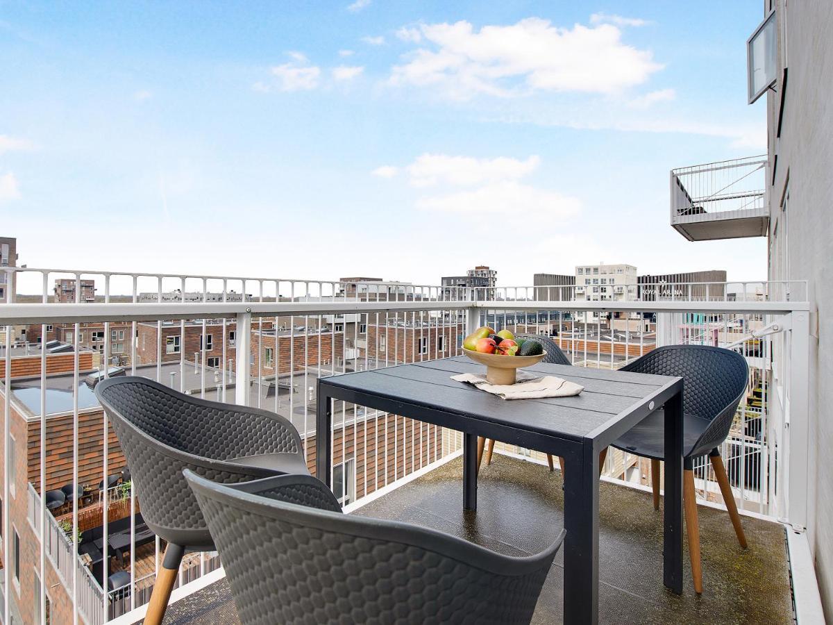 Sanders Arena - Chic Three-bedroom Close To Metro Station Kopenhagen